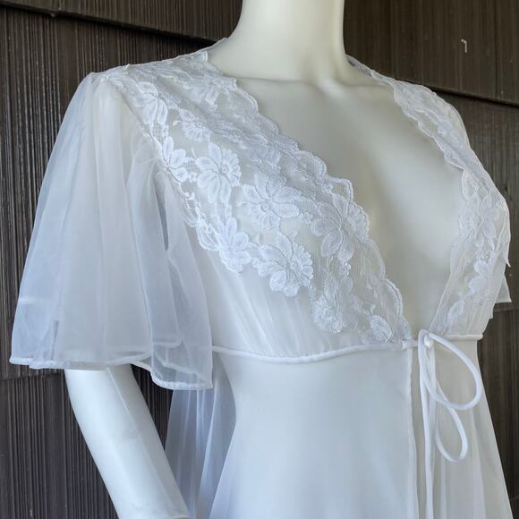 Vintage Val Mode Fairy Sheer Nylon Short flutter Sleeve Lace White Maxi Robe S-M - Picture 4 of 16